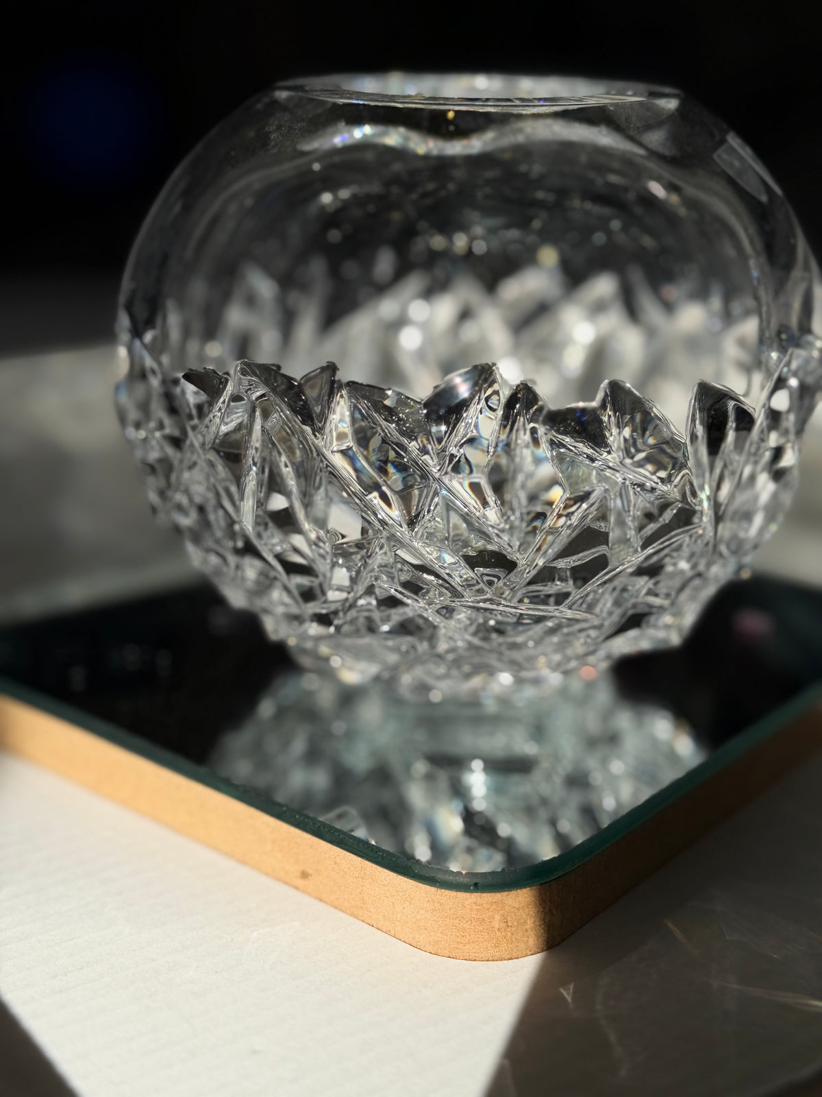 AFJM-0019: Orrefors Vas Carat – 12 × 12 cm
