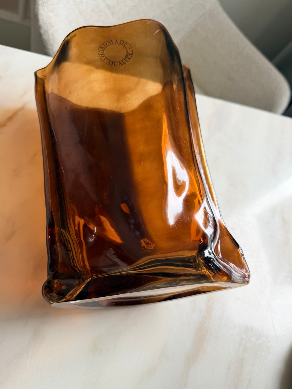 Handmade Quality-stämpel på glasvasen